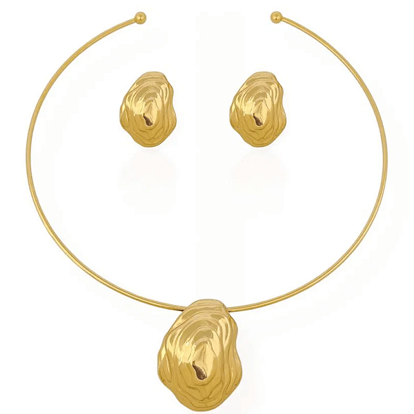 Conjunto Colar e Brincos Banhados a Ouro 18k Elegante.