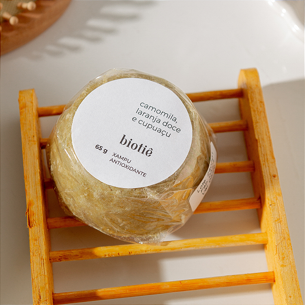 xampu em barra natural | antioxidante | camomila, laranja doce e cupuaçu (65 g)