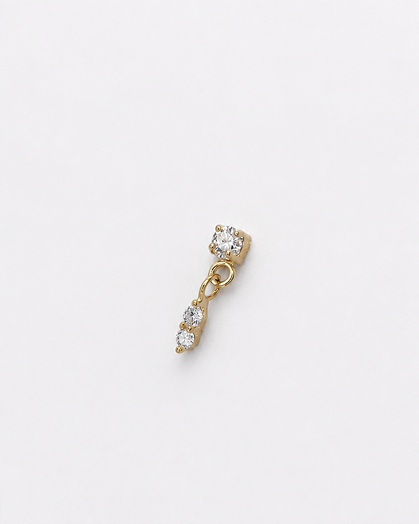 Piercing Labret Pendente Lune Moissanite - Ouro 18k