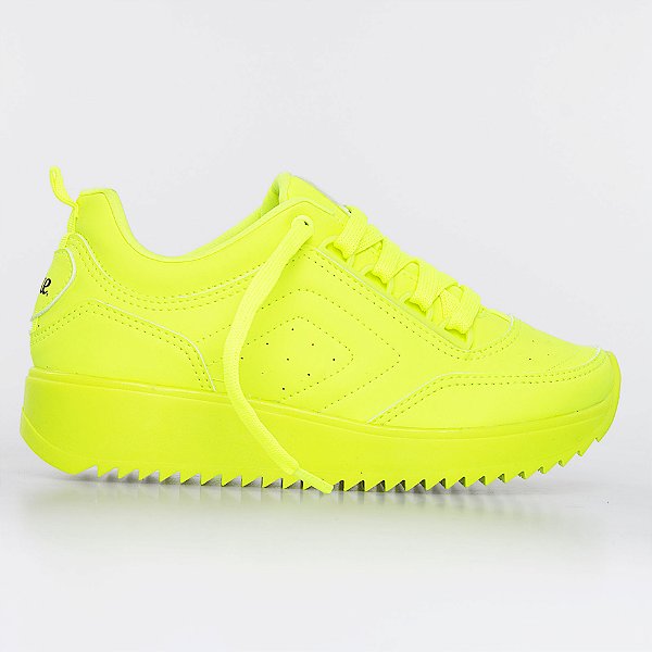 tenis feminino amarelo neon