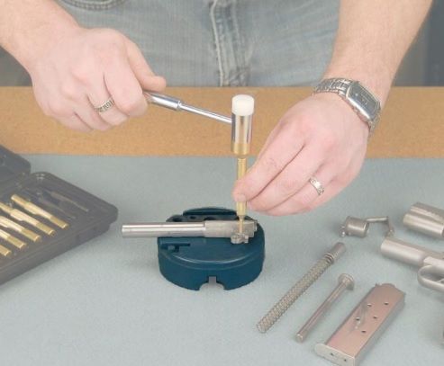 Bench Block Universal - Auxilia na desmontagem de armas