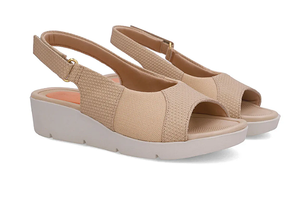 Sandália em Couro Fendi  AL43019004 Usaflex