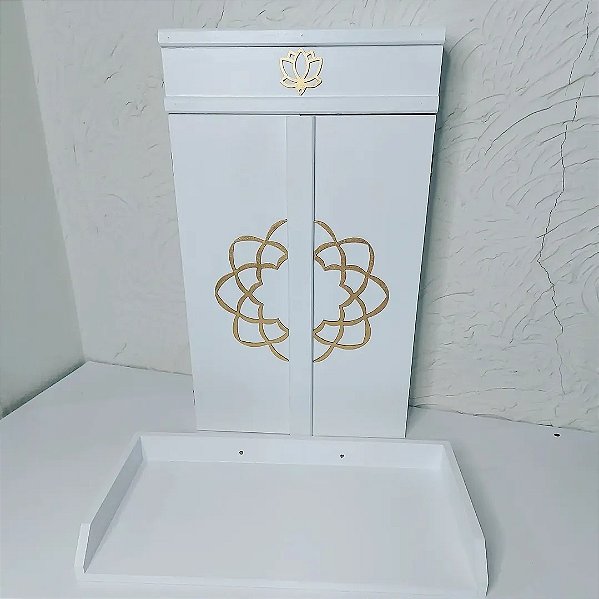 Oratório Gohonzon Especial - Branco Lótus SGI dourada