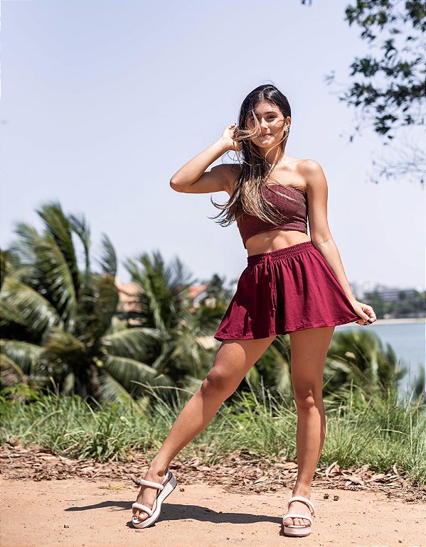 Short Saia Vinho