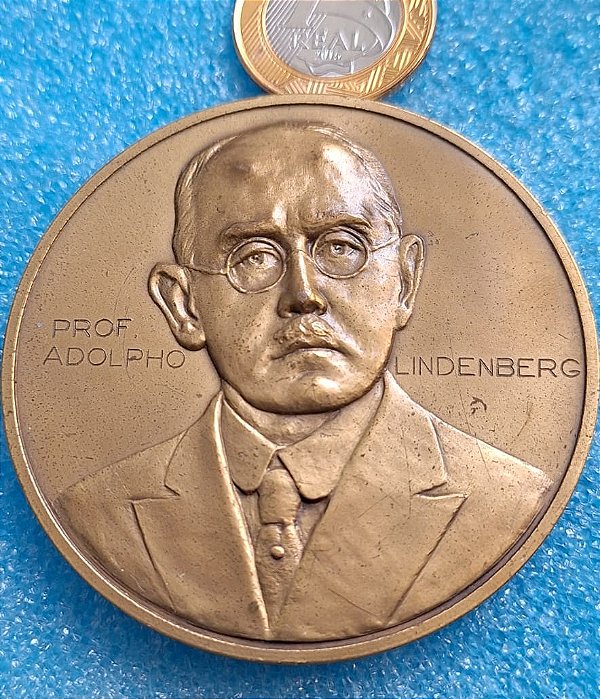 MEDALHA PROF. ADOLPHO LINDENBERG - III CONGRESSO SOCIEDADES INTERNACIONAIS DE DERMATOLOGIA TROPICAL