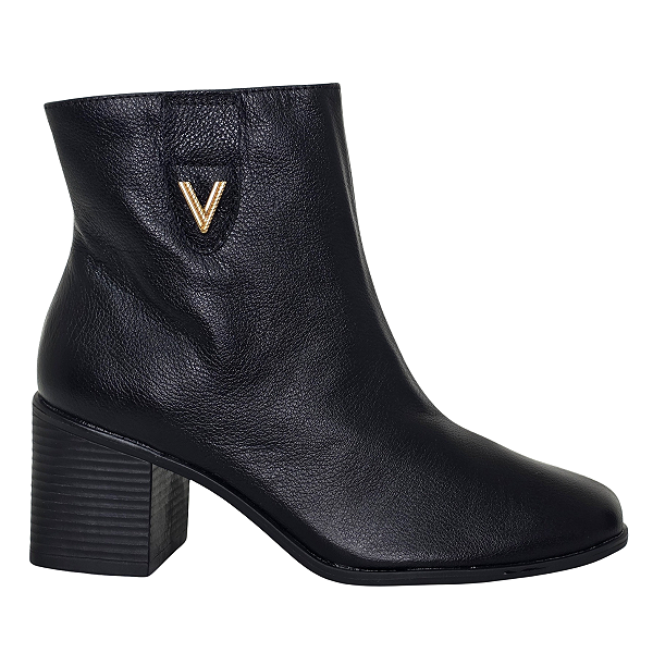 Bota Via Marte Couro Salto Bloco Cano Curto 224-002-01