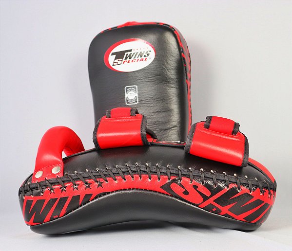 Thai Pad Curvo PAO Twins Special (100 Couro) Muay Thai Kickboxing Romano Sports Luvas