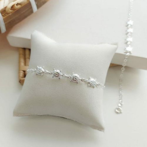 PULSEIRA FEMININA TARTARUGA 4 JUNTAS PRATA 925