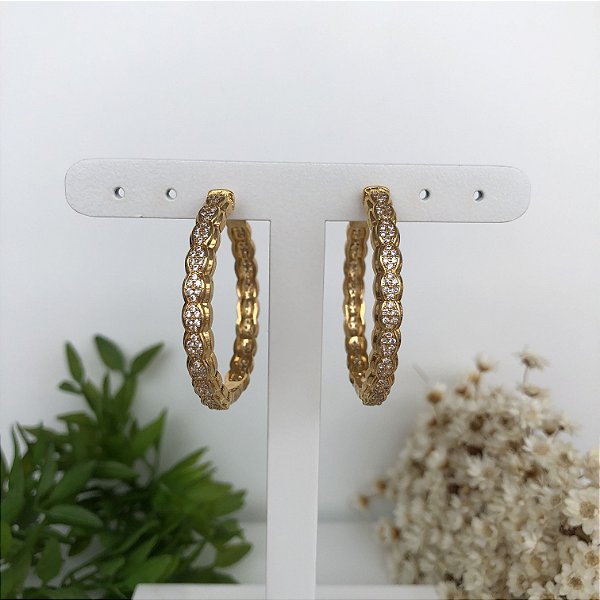 Brinco Argola Cravejada folheada ouro 18 k