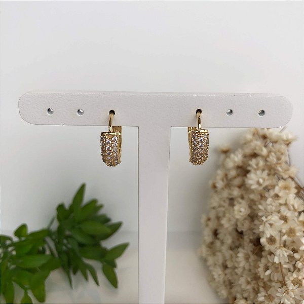 Brinco Argola Pequena com Zirconias Folheado em Ouro 18k
