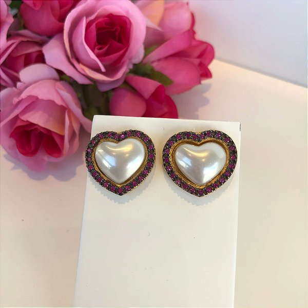 Brinco de coração com Zircônias Folheado em Ouro 18k