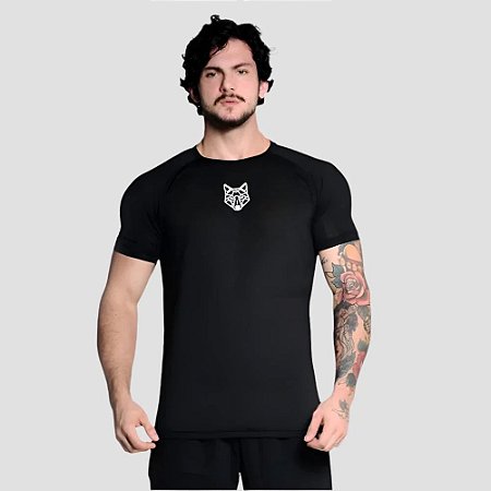 Camiseta Tshirt Dry Perfomance Black Lobo Geometrico - Alpha Co
