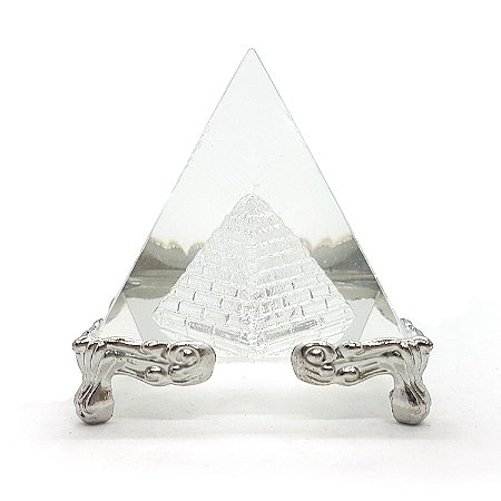 Pirâmide de Vidro Gravado Interno com Base em Metal 7cm