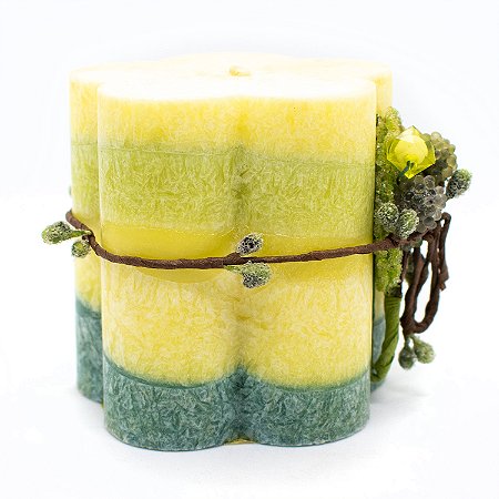 Vela Aromática Decorativa Perfumada Importada Pétalas Flores