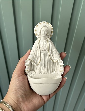Pia de água benta de Nossa Senhora das Graças