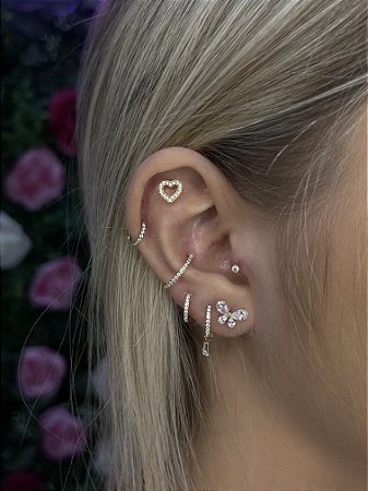 Argola 1 fileira micro zircônia titânio  conch / hélix
