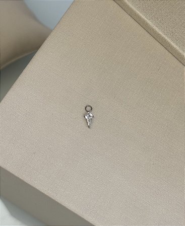 Pingente marroquino titânio