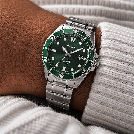 Relógio Casio Analógico Prata/Verde MDV-107D-3AVDF