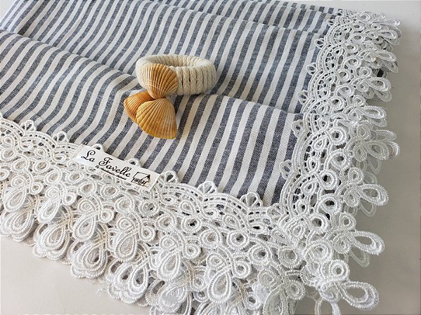 toalha de mesa listrada toalha listrada com renda