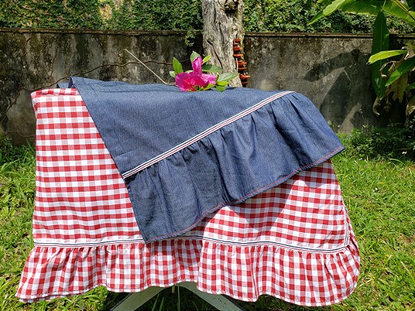 Caminho de mesa xadrez vermelho