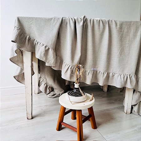 Toalha de mesa retangular com babado verde