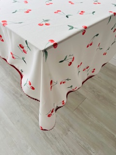 Toalha mesa sobrepor cerejinha 340 x 135 cm