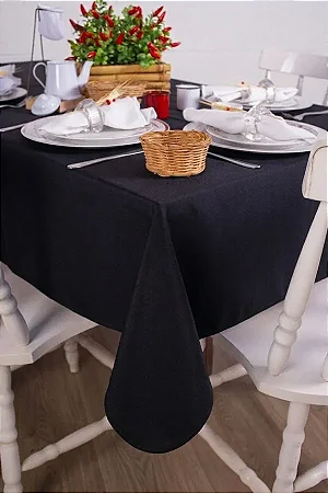 Toalha de Mesa Retangular em Oxford Preto