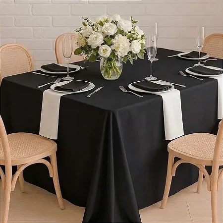 Toalha de Mesa Quadrada em Cetim Preto