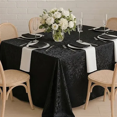 Toalha de Mesa Retangular em Cetim Amassado Preto