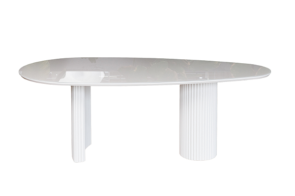 Mesa de Jantar Orgânica Cloe com Tampo em Laca Off White 220 x 110 cm