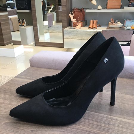 scarpin raphaella booz preto