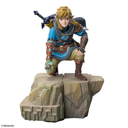 The Legend of Zelda: Tears of the Kingdom FIGURIZMa Link Figure – SEGA