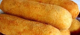 ENROLADINHO DE SALSICHA