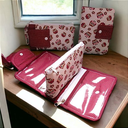 Kit de acessórios com carteira porta celular, necessaire biju e cardeneta de anotação