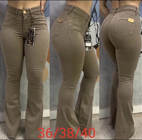 Calça Flare Cor Caque