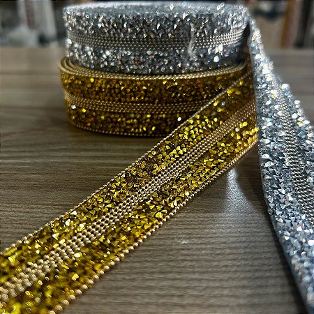Faixa Tira de Strass Termocolante 2,5 cm - Rolo com 4,30 metros