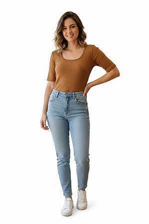 Blusa Canelada Básica Gola Redonda