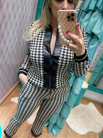 conjunto estampa pied com detalhes em corino em modal