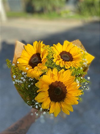 Buquê 3 Girassóis