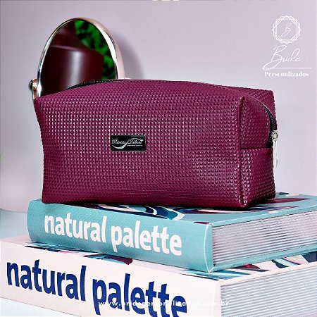 Nécessaire BOX LUXURY Bordô com plaquinha personalizada