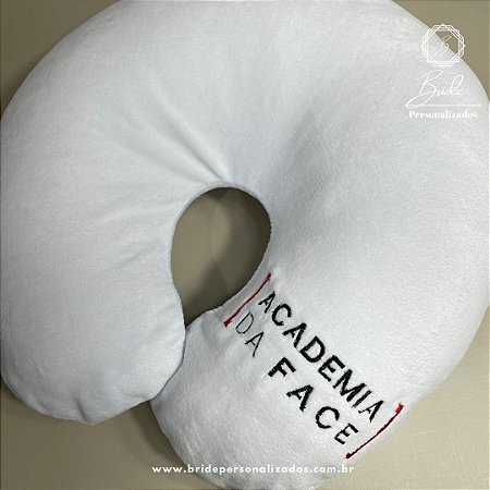 Travesseiro de pescoço Branco personalizado com logomarca bordada