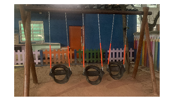 BALANÇO DE TRONCO DE EUCALIPTO - ESTEVES