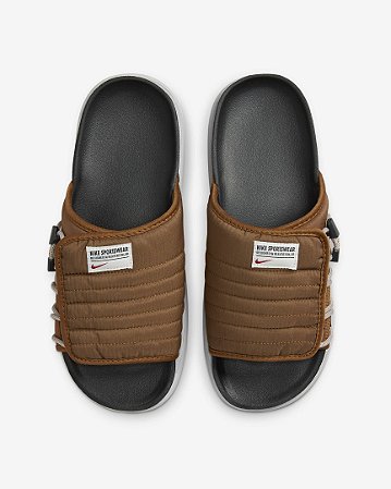 Chinelo Nike Masculino Asuna 2 Chocolate (MODELO PEQUENO, COMPRAR 2 NÚMEROS MAIORES)