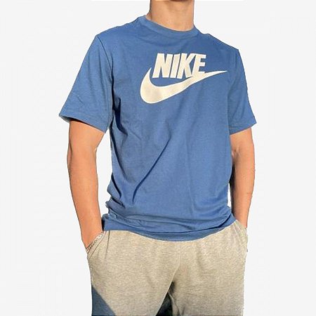 Camiseta Nike Sportswear Icon Futura Masculina - Azul - DX1985