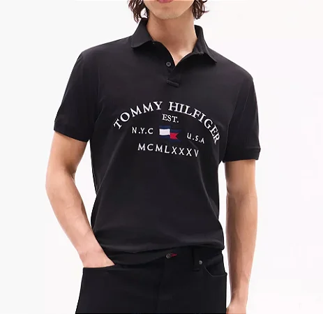 Polo Tommy Hilfiger  Masculina  Graphic Logo Regular Fit- Preta