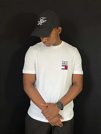 Camiseta Masculina Tommy Hilfiger-Branca MW426367