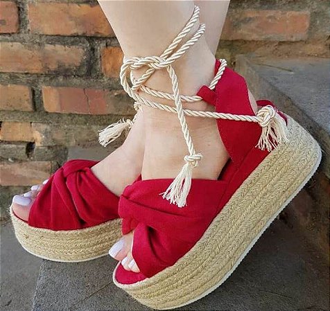 sandalia flatform vermelha