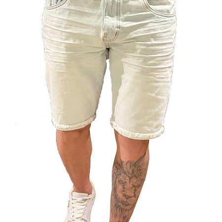 Bermuda Masculina Jeans Claro Com Bainha