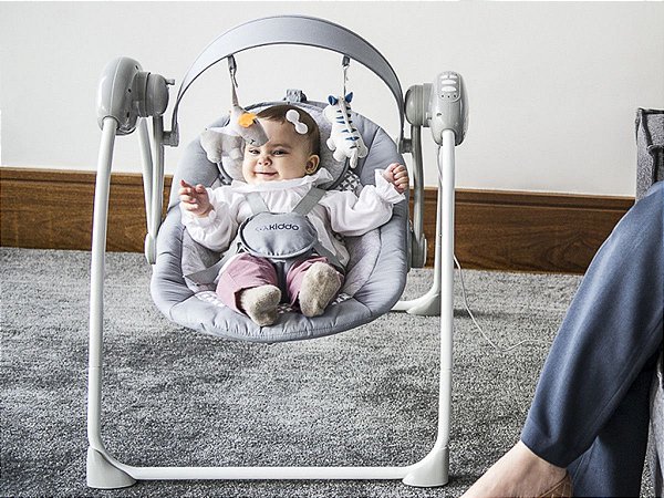 Cadeira Balanço Automático Kiddo cinza