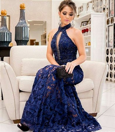 vestido com transparencia na saia